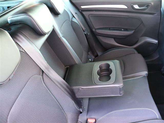 ルノー メガーヌスポーツツアラー インテンス R4年 (関東) 99