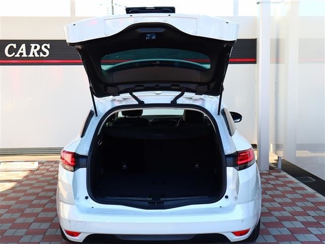 ルノー メガーヌスポーツツアラー インテンス R4年 (関東) 99