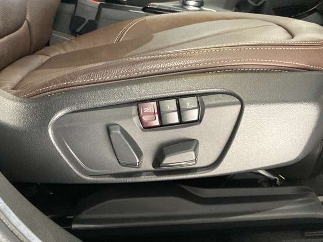 ＢＭＷ Ｘ１ Ｘドライブ １８Ｄ Ｘライン ４ＷＤ H30年 (関東) 99