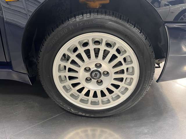 ランチア デルタ ＨＦインテグラーレ H5年 (関東) 99