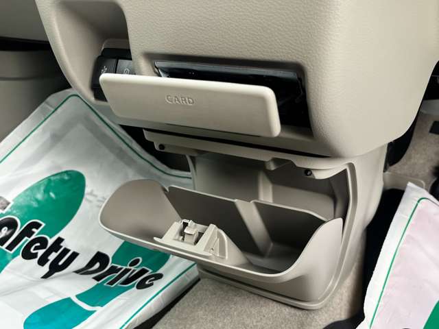 スズキ エブリイワゴン ６６０ ＰＺターボスペシャル ハイルーフ ４ＷＤ R7年 (関東) 99