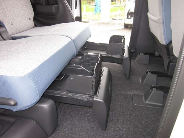 ダイハツ ムーヴ　キャンバス ６６０ ストライプス Ｇターボ R7年 (関東) 99