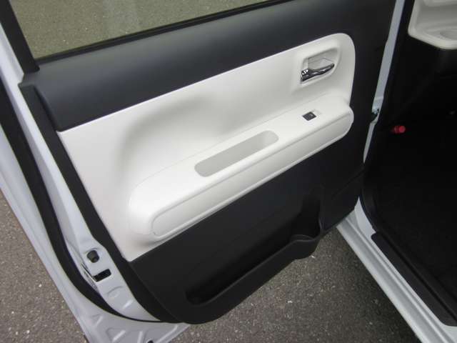 ダイハツ ムーヴ　キャンバス ６６０ ストライプス Ｇターボ R7年 (関東) 99