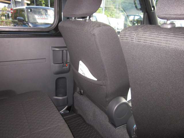 ダイハツ ハイゼットカーゴ ６６０ クルーズターボ R6年 (関東) 99