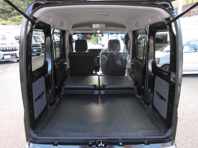 ダイハツ ハイゼットカーゴ ６６０ クルーズターボ R6年 (関東) 99