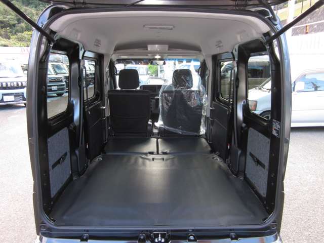 ダイハツ ハイゼットカーゴ ６６０ クルーズターボ R6年 (関東) 99