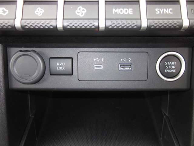 三菱 トライトン ２．４ ＧＳＲ ディーゼルターボ ４ＷＤ R6年 (関東) 99