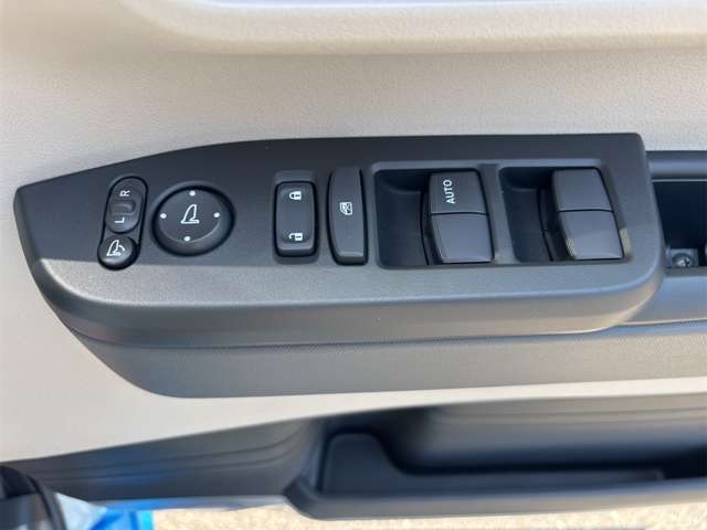 ホンダ Ｎ　ＢＯＸ ６６０ R7年 (近畿) 99