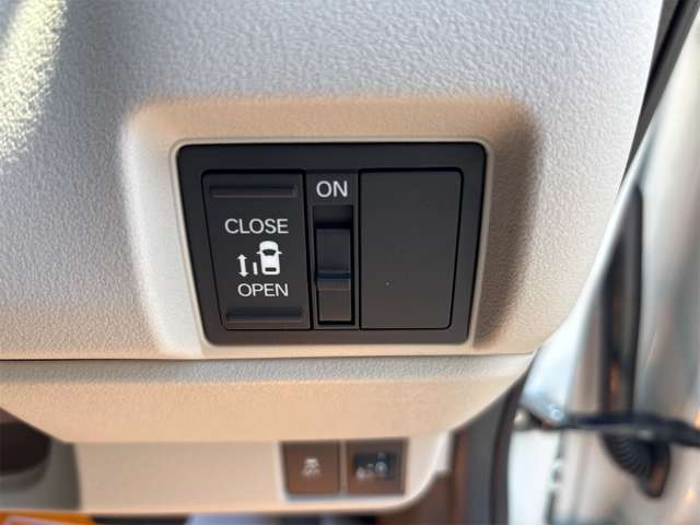 ホンダ Ｎ　ＢＯＸ ６６０ R7年 (近畿) 99