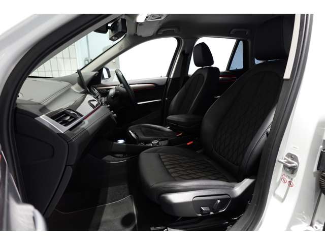 ＢＭＷ Ｘ１ Ｘドライブ １８Ｄ Ｘライン ４ＷＤ R3年 (近畿) 99