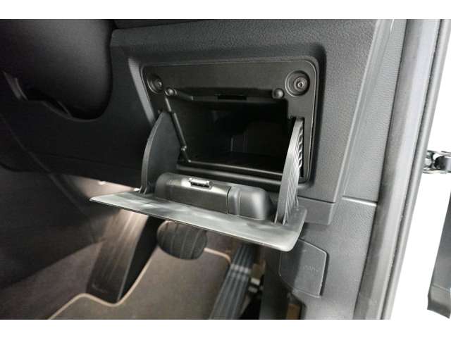 ＢＭＷ Ｘ１ Ｘドライブ １８Ｄ Ｘライン ４ＷＤ R3年 (近畿) 99