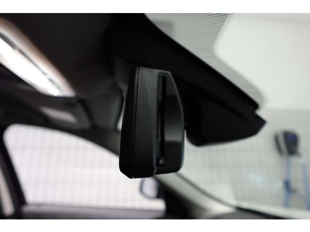ＢＭＷ Ｘ１ Ｘドライブ １８Ｄ Ｘライン ４ＷＤ R3年 (近畿) 99