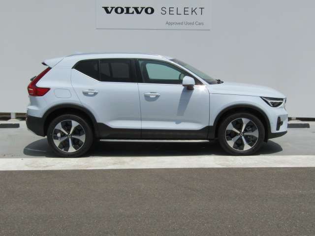ボルボ ＸＣ４０ ウルトラ Ｂ４ ＡＷＤ ４ＷＤ R6年 (四国) 99