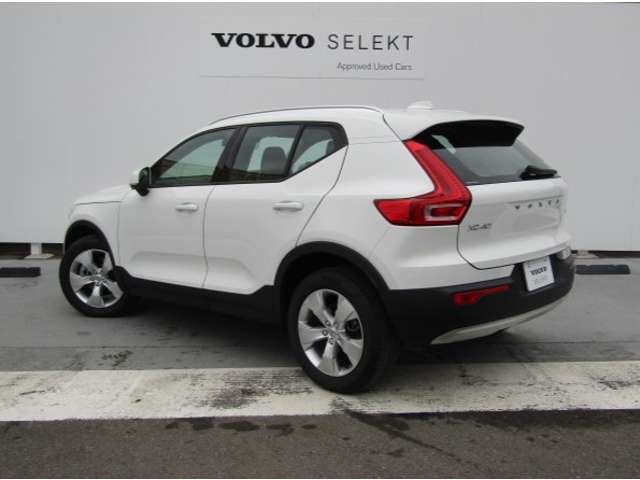 ボルボ ＸＣ４０ Ｔ４　モメンタム R2年 (四国) 99