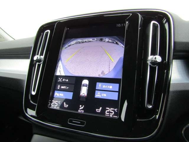 ボルボ ＸＣ４０ Ｔ４　モメンタム R2年 (四国) 99
