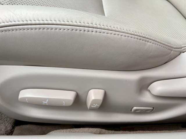 レクサス ＩＳコンバーチブル ２５０Ｃ バージョンＬ H22年 (東海) 99