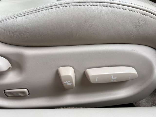 レクサス ＩＳコンバーチブル ２５０Ｃ バージョンＬ H22年 (東海) 99