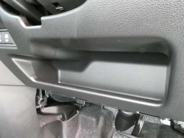 スズキ スペーシア ６６０ カスタム ハイブリッド ＸＳ R7年 (関東) 99