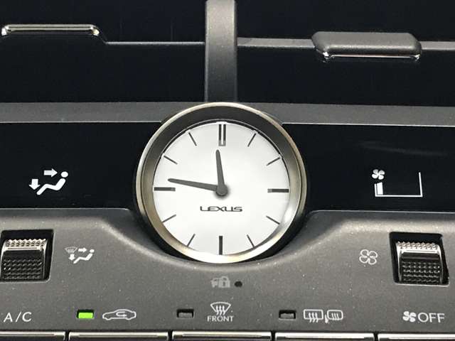 レクサス ＮＸ３００ ３００ Ｉパッケージ ４ＷＤ R2年 (北海道) 99