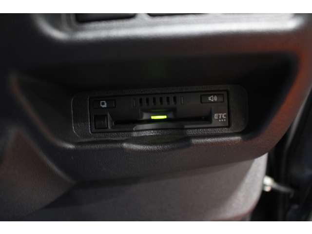 トヨタ ハイエースワゴン ２．７ ＧＬ ロング ミドルルーフ ４ＷＤ R2年 (北海道) 99