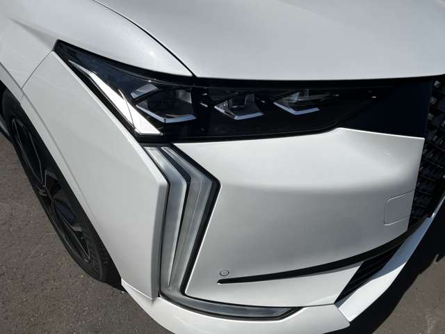 シトロエン ＤＳ４ エトワール ブルーＨＤＩ ディーゼルターボ R7年 (東北) 99