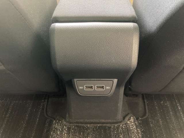 フォルクスワーゲン ポロ ＴＳＩ　Ｒライン R2年 (東北) 99