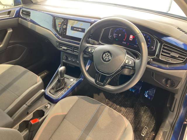 フォルクスワーゲン ポロ ＴＳＩ　Ｒライン R2年 (東北) 99