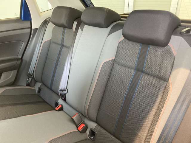 フォルクスワーゲン ポロ ＴＳＩ　Ｒライン R2年 (東北) 99