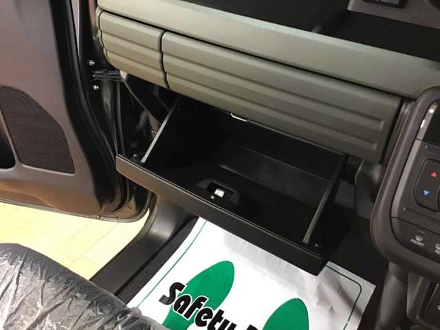 スズキ スペーシア ６６０ ギア ハイブリッド ＸＺ ４ＷＤ R6年 (北海道) 99