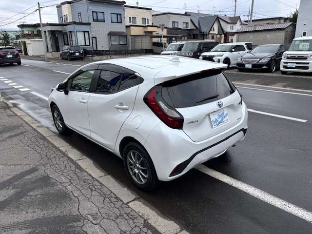 トヨタ アクア １．５ Ｇ Ｅ－ＦＯＵＲ ４ＷＤ R4年 (北海道) 99