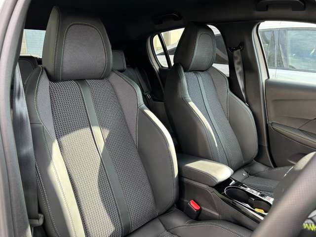プジョー ｅ−２０８ ＧＴ R6年 (東北) 99