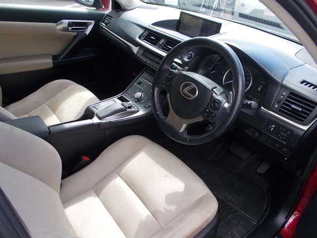 レクサス ＣＴ２００ｈ バージョンＣ H30年 (東北) 99