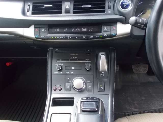 レクサス ＣＴ２００ｈ バージョンＣ H30年 (東北) 99