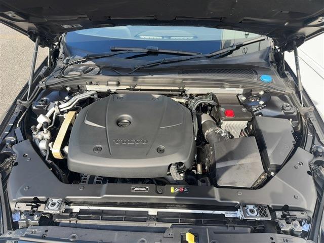 ボルボ Ｓ６０ Ｔ４　モメンタム R2年 (東北) 99