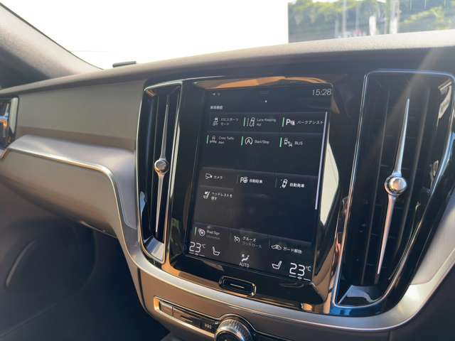 ボルボ Ｓ６０ Ｔ４　モメンタム R2年 (東北) 99