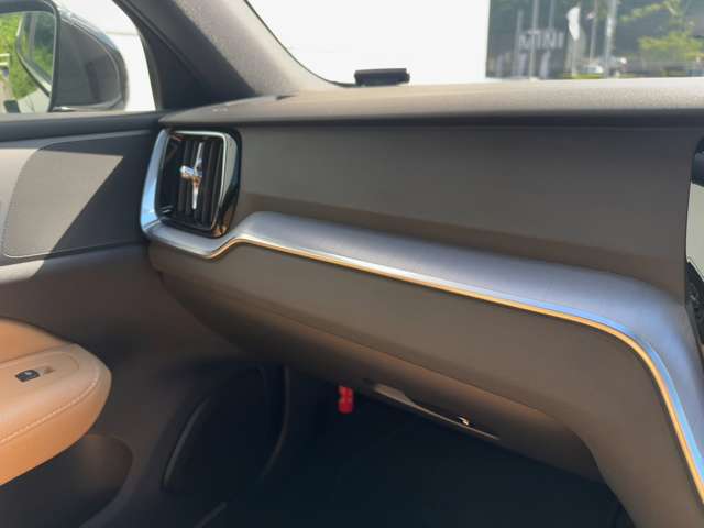 ボルボ Ｓ６０ Ｔ４　モメンタム R2年 (東北) 99