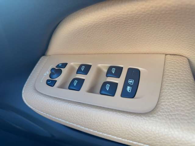 ボルボ Ｓ６０ Ｔ４　モメンタム R2年 (東北) 99