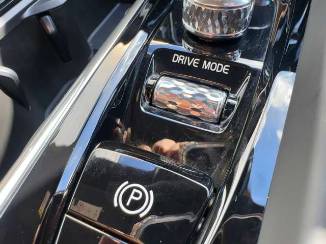 ボルボ Ｓ６０ Ｔ４　モメンタム R2年 (東北) 99