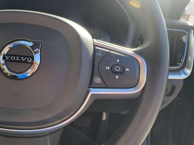 ボルボ Ｓ６０ Ｔ４　モメンタム R2年 (東北) 99