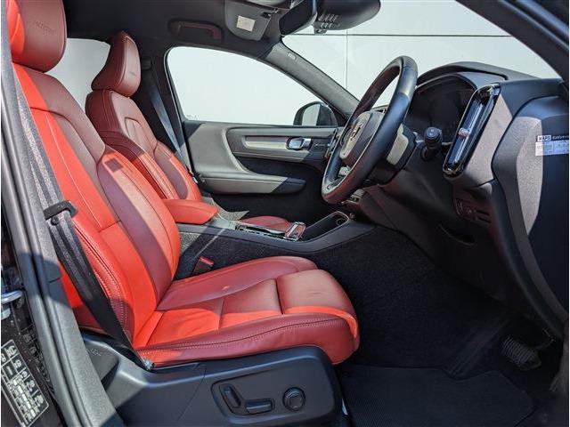 ボルボ ＸＣ４０ Ｔ４ ＡＷＤ インスクリプション ４ＷＤ R1年 (東北) 99