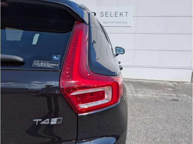 ボルボ ＸＣ４０ Ｔ４ ＡＷＤ インスクリプション ４ＷＤ R1年 (東北) 99