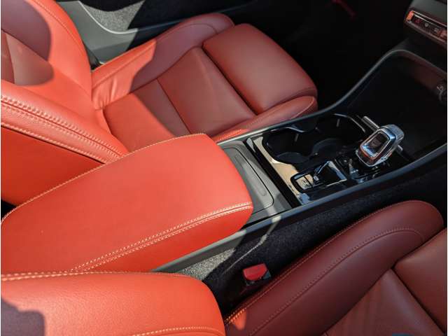 ボルボ ＸＣ４０ Ｔ４ ＡＷＤ インスクリプション ４ＷＤ R1年 (東北) 99