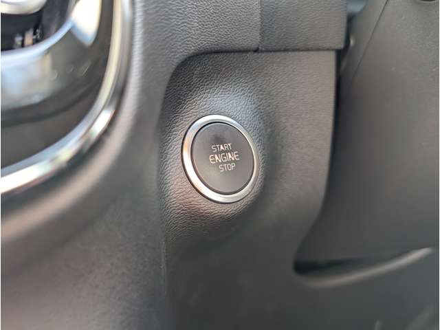 ボルボ ＸＣ４０ Ｔ４ ＡＷＤ インスクリプション ４ＷＤ R1年 (東北) 99