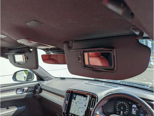 ボルボ ＸＣ４０ Ｔ４ ＡＷＤ インスクリプション ４ＷＤ R1年 (東北) 99