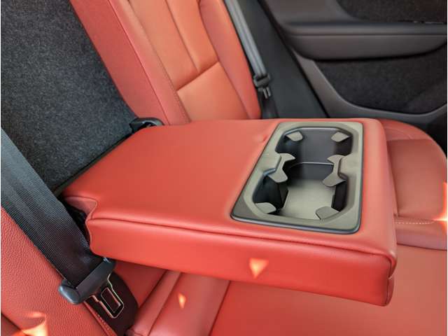 ボルボ ＸＣ４０ Ｔ４ ＡＷＤ インスクリプション ４ＷＤ R1年 (東北) 99