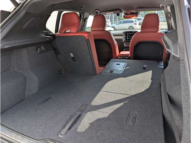 ボルボ ＸＣ４０ Ｔ４ ＡＷＤ インスクリプション ４ＷＤ R1年 (東北) 99