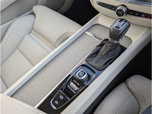 ボルボ Ｓ６０ Ｔ５　インスクリプション R2年 (東北) 99