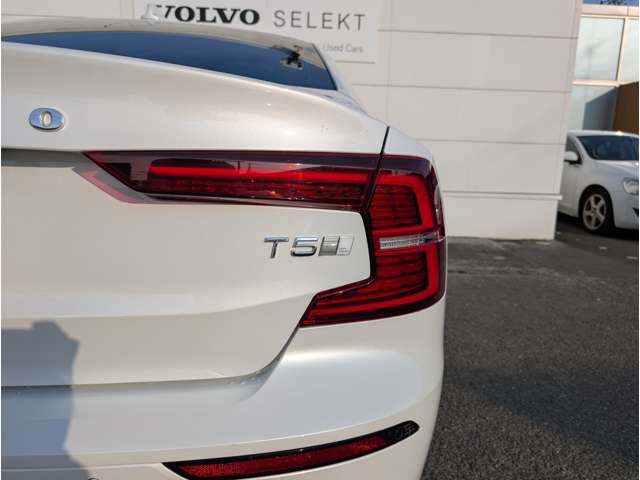 ボルボ Ｓ６０ Ｔ５　インスクリプション R2年 (東北) 99