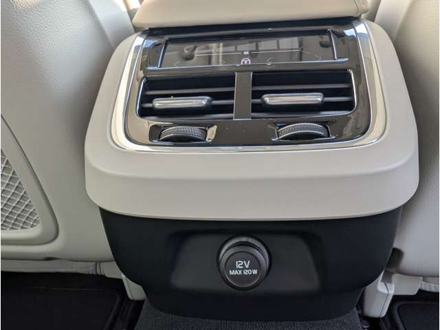 ボルボ Ｓ６０ Ｔ５　インスクリプション R2年 (東北) 99