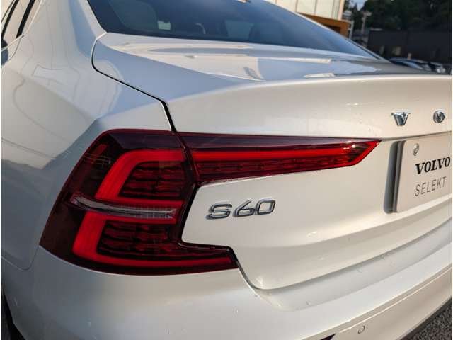 ボルボ Ｓ６０ Ｔ５　インスクリプション R2年 (東北) 99